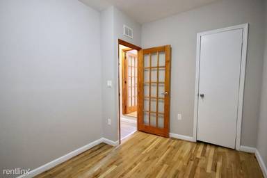 Main picture of 405 E 12th St