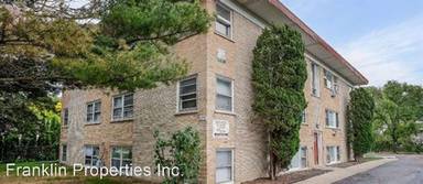 Main picture of 331 E Fullerton Ave