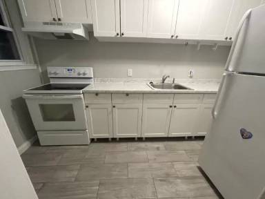 Main picture of 9 Washburn Ave