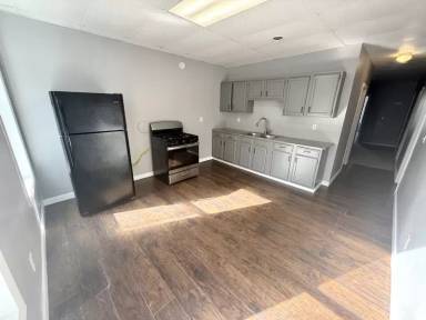 Main picture of 1 Russell Pl
