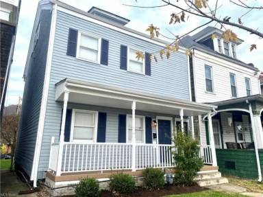 Main picture of 217 N Huron St