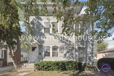 Main picture of 1016 Mallett St