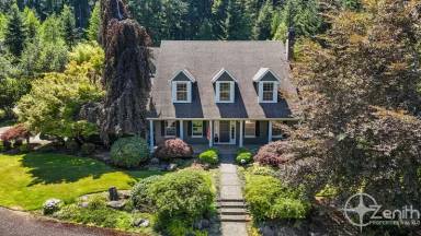 Main picture of 4106 NE 242nd Ave