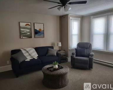 Main picture of 65 Weller Ave