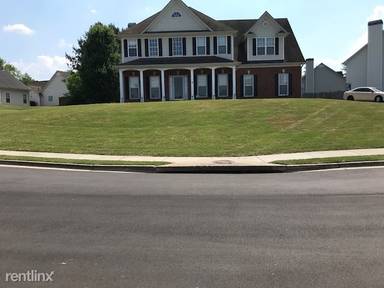 Main picture of 2575 Lake Commons Ct