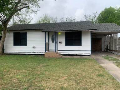 Main picture of 2009 Islla Dr