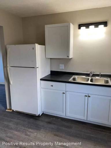 Main picture of 2110 Tobyne Dr