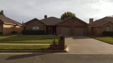 Main picture of 5615 95th St