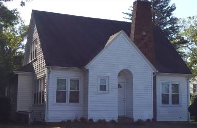 Main picture of 1416 N Main St
