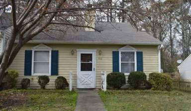 Main picture of 914 Westland Dr SW
