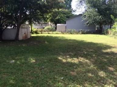 Main picture of 417 W Carlyle St