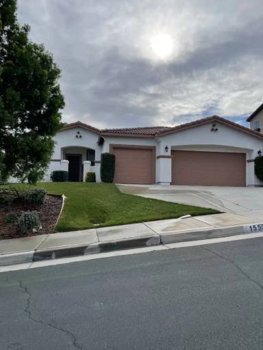 Main picture of 15522 Starview St