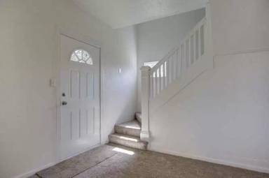 Main picture of 1339 NE Logan St