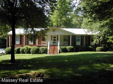 Main picture of 202 Obie Dr
