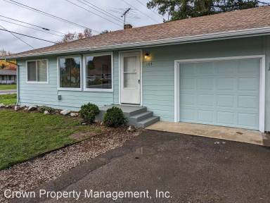 Main picture of 107 44th Ave NE