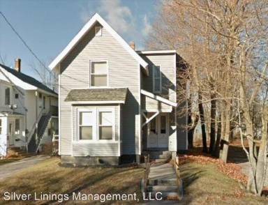 Main picture of 13 Pleasant Street