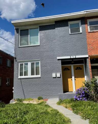 Main picture of 212 Webster St NE