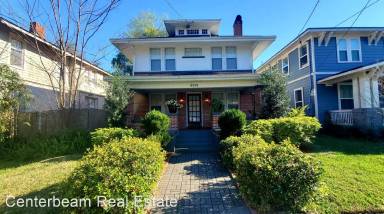 Main picture of 2312 College St