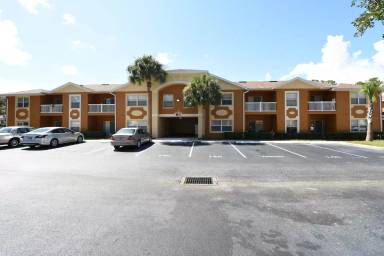 Main picture of Palm Pointe