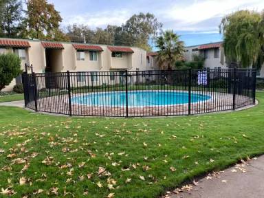Main picture of 975 Murrieta Blvd Apartments