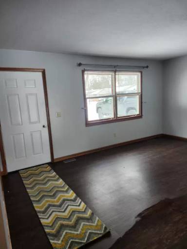 Main picture of 403 W Himes St