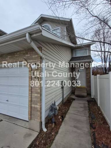 Main picture of 747 Hanover Dr