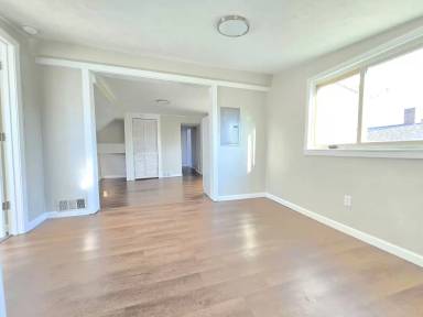 Main picture of 919 S 25th St