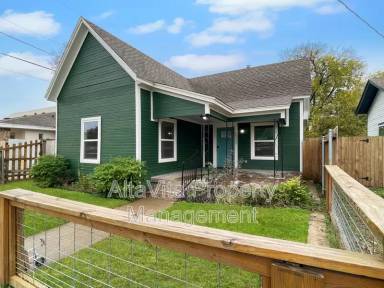 Main picture of 1717 NW 25th St