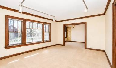 Main picture of 2935 N Downer Ave