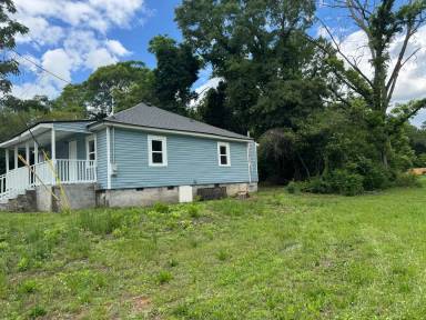 Main picture of 530 E Tinsley St