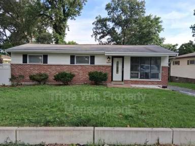 Main picture of 524 Acorn Dr