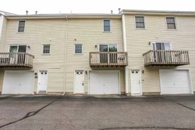 Main picture of 106 Weston Rd
