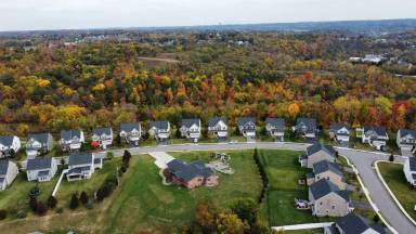 Main picture of 2925 Pinnacle Dr