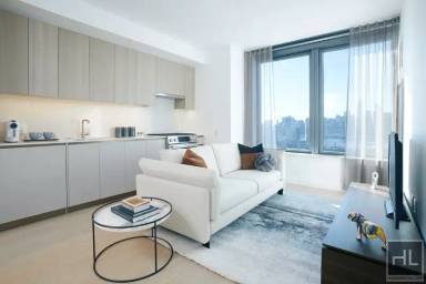 Main picture of Skyline Tower Condominiums