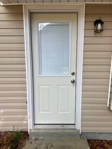 Main picture of 8221 Pinebough Ave