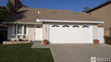 Main picture of 26851 Calle Alcala