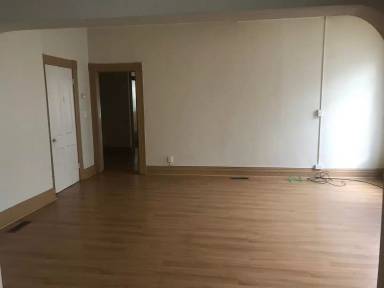 Main picture of 639 N 5th St