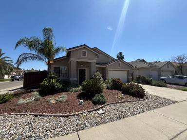 Main picture of 9680 Harvest View Way