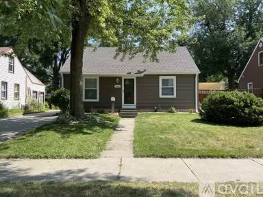 Main picture of 3842 Johns St