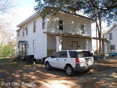 Main picture of 3000 W College St