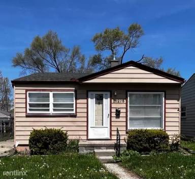 Main picture of 11275 Republic Ave