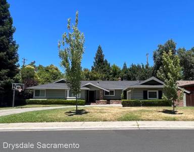 Main picture of 3115 Sierra Oaks Dr
