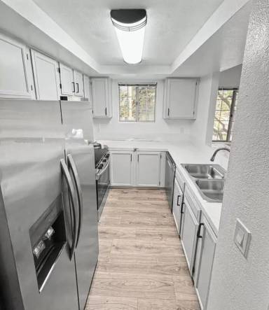 Main picture of 1424 Market St