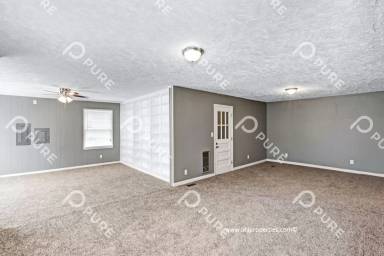 Main picture of 3518 Inglewood Dr NW