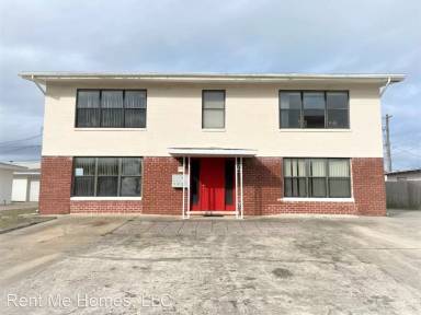 Main picture of 407 Auburn Dr