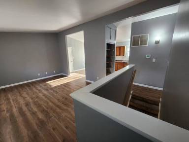 Main picture of 3406 SW Watson Ave