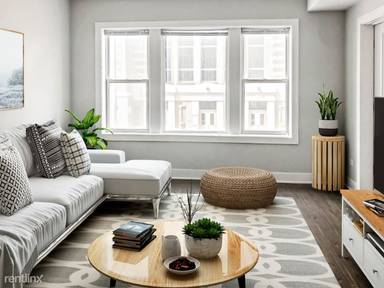 Main picture of 1607 W Foster Ave