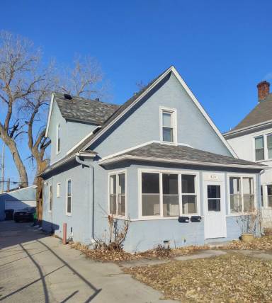 Main picture of 426 Fillmore St NE