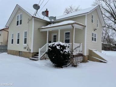 Main picture of 951 Wennamacher Ave