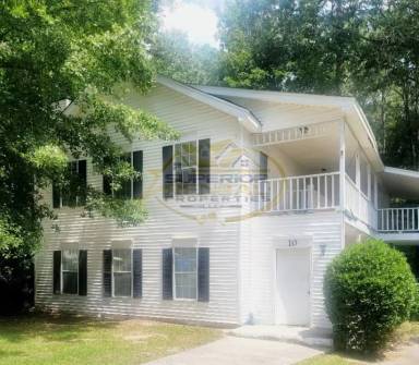 Main picture of 10 Cutlers Ct